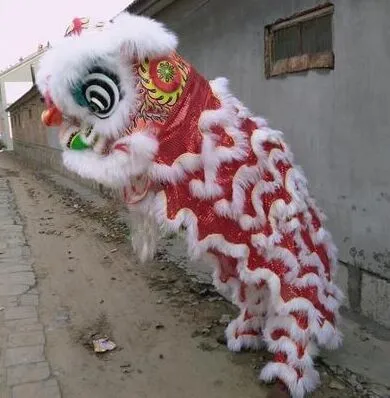 chinese lion dance costume for 2 men animal dance costumes national dance costumes festival dance costumes new year clothing
chinese lion dance costume for 2 men animal dance costumes national dance costumes festival dance costumes new year clothing