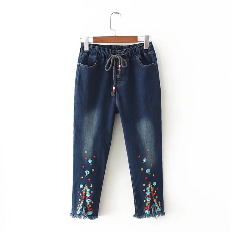 4XL Women Jeans Pants 2018 Spring High Waist Casual Trousers Jeans Woman Plus Size Tassels Embroidery Calf-Length Pants
4XL Women Jeans Pants 2018 Spring High Waist Casual Trousers Jeans Woman Plus Size Tassels Embroidery Calf-Length Pants