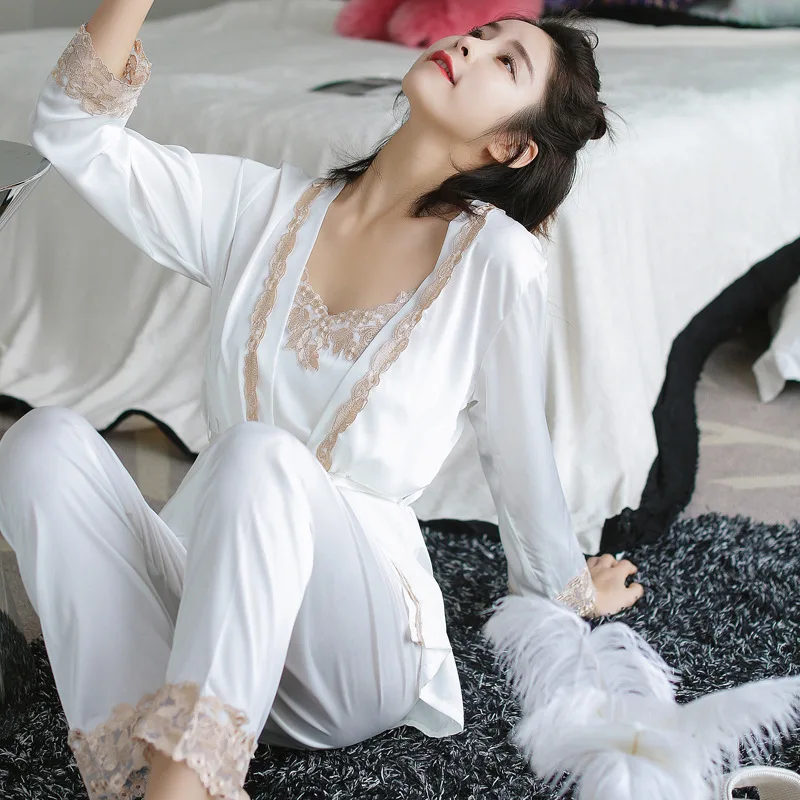 Women Pajamas sets 3pecs sets Strap Silk Pajamas Set Spring Silk Sleepwear Women 3pcs Pajamas Set Pyjamas Pour Femmes
Women Pajamas sets 3pecs sets Strap Silk Pajamas Set Spring Silk Sleepwear Women 3pcs Pajamas Set Pyjamas Pour Femmes