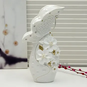 wealth butterfly ceramic Mosaic gold medium sitting room hallway mesa vase furnishing articles crafts and gifts
wealth butterfly ceramic Mosaic gold medium sitting room hallway mesa vase furnishing articles crafts and gifts
