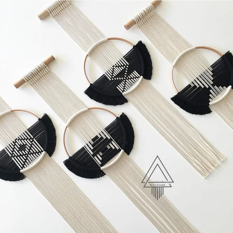 Cotton woven circular tapestry combined wall hanging restaurant creative wall hanging soft decoration
Cotton woven circular tapestry combined wall hanging restaurant creative wall hanging soft decoration