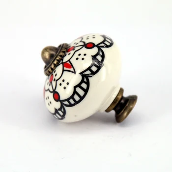 5PCS Unique Hand Painted Ceramic Cabinet Drawer Knobs Kitchen Cupboard Door Knob Dressser Wardrobe Pull Handles for Home decor
5PCS Unique Hand Painted Ceramic Cabinet Drawer Knobs Kitchen Cupboard Door Knob Dressser Wardrobe Pull Handles for Home decor