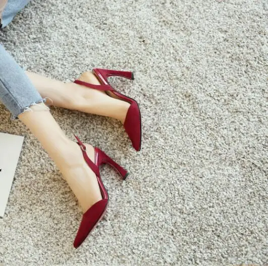 Hot Sexy Pink/Black/Green/Burgundy Flock Buckle Shallow Shoes Round Toe Women's Shoes Thin Heels 7cm and 9cm Women's Sandals
Hot Sexy Pink/Black/Green/Burgundy Flock Buckle Shallow Shoes Round Toe Women's Shoes Thin Heels 7cm and 9cm Women's Sandals