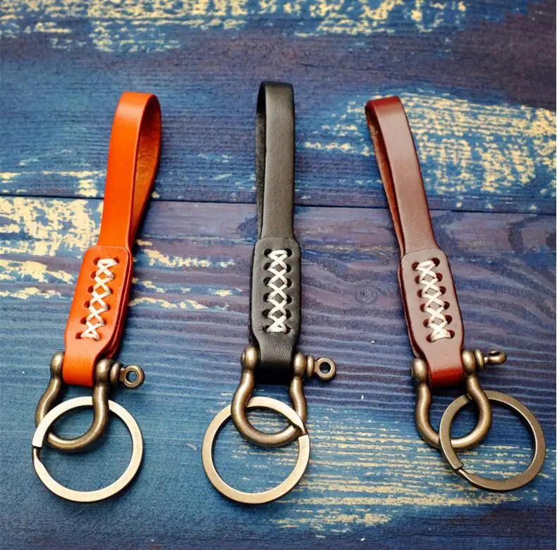 50%high quality men Metal Black Leather Keychain Charm hand made Key chain FASHION Car Key Holder Ring Accessories Gift Jewelry
50%high quality men Metal Black Leather Keychain Charm hand made Key chain FASHION Car Key Holder Ring Accessories Gift Jewelry