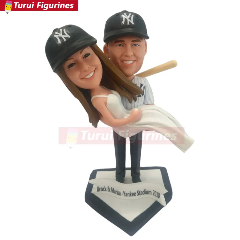 baseball Wedding Cake Topper bobblehead Personalized Wedding Cake Topper Bobble Head Couple Bride
baseball Wedding Cake Topper bobblehead Personalized Wedding Cake Topper Bobble Head Couple Bride