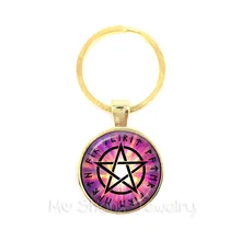LLavero de pentagrama moderno con cabujón de cristal y pentagrama gótico pagano para mantener el talismán y el tratamiento de las lesiones(China)