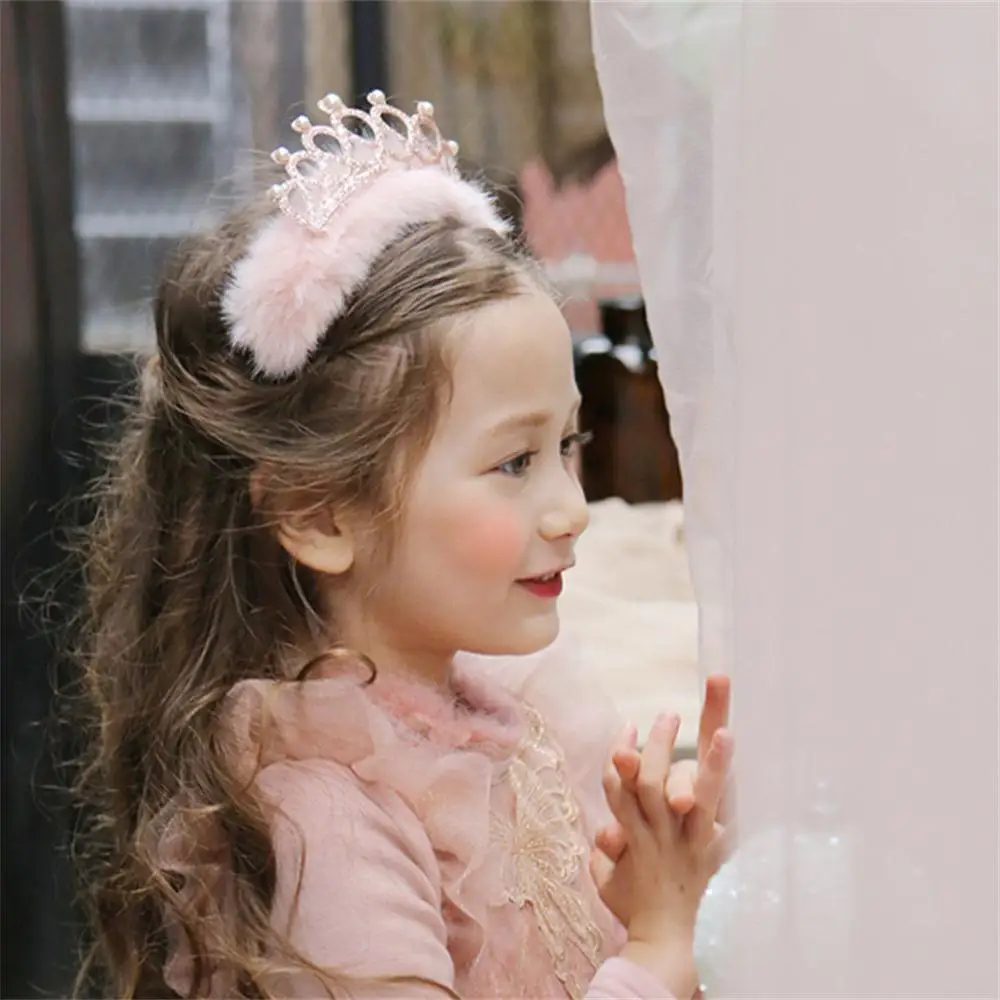 1PC Lovely Kids Girl Gift Festival Party Crown Headband Hair Band Headwear Bow Pearl Hair Hoop Christmas Birthday Headwear New
1PC Lovely Kids Girl Gift Festival Party Crown Headband Hair Band Headwear Bow Pearl Hair Hoop Christmas Birthday Headwear New