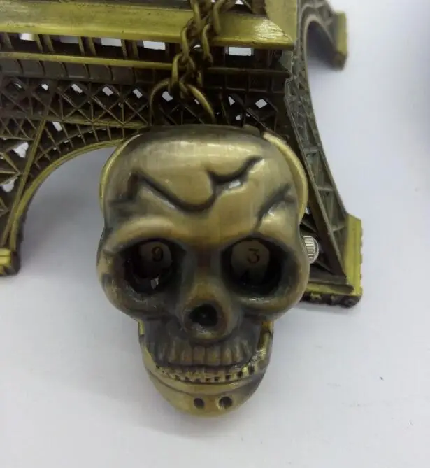 Hot sales good quality Bronze quartz skull pattern antiques Kids 's necklace pocket watches Jewelry pendants
Hot sales good quality Bronze quartz skull pattern antiques Kids 's necklace pocket watches Jewelry pendants