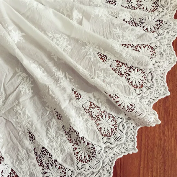 Exquisite cotton cloth embroidery lace fabric width 125cm DIY fabric skirt clothing accessories
Exquisite cotton cloth embroidery lace fabric width 125cm DIY fabric skirt clothing accessories