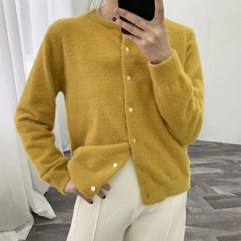 J1900 Spring Autumn Soft Tounching V Neck Diamond Velvet Cardigan Women Elegant Solid Color Sweater Cardigans Coat
J1900 Spring Autumn Soft Tounching V Neck Diamond Velvet Cardigan Women Elegant Solid Color Sweater Cardigans Coat