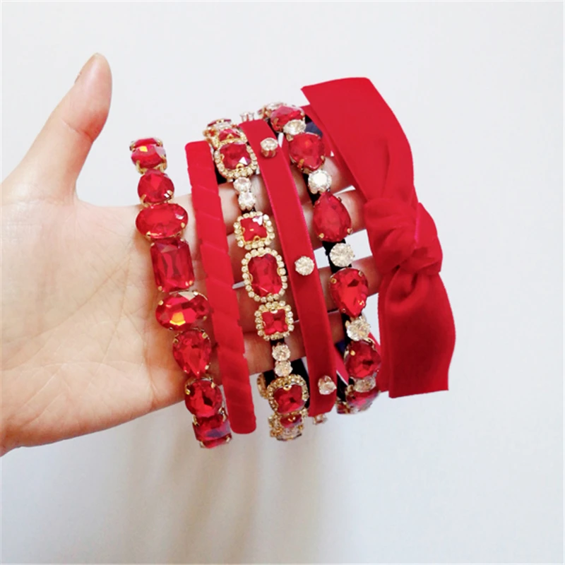 Hairbands Red Rhinestone Handmade Headband Women Velvet Bow Nop-slip Vintage Hair Accessories Jewelry Headwear Original Design
Hairbands Red Rhinestone Handmade Headband Women Velvet Bow Nop-slip Vintage Hair Accessories Jewelry Headwear Original Design
