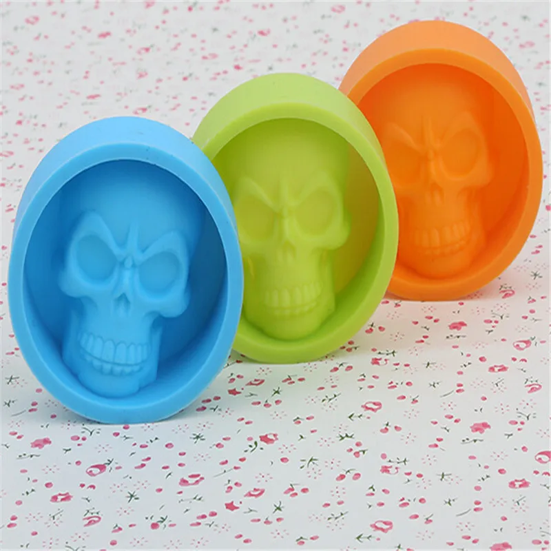 Silicone Skeletons Shape Cake Decoration Mould DIY Cookie Chocolate Ice Mold Baking Tool Random Color
Silicone Skeletons Shape Cake Decoration Mould DIY Cookie Chocolate Ice Mold Baking Tool Random Color