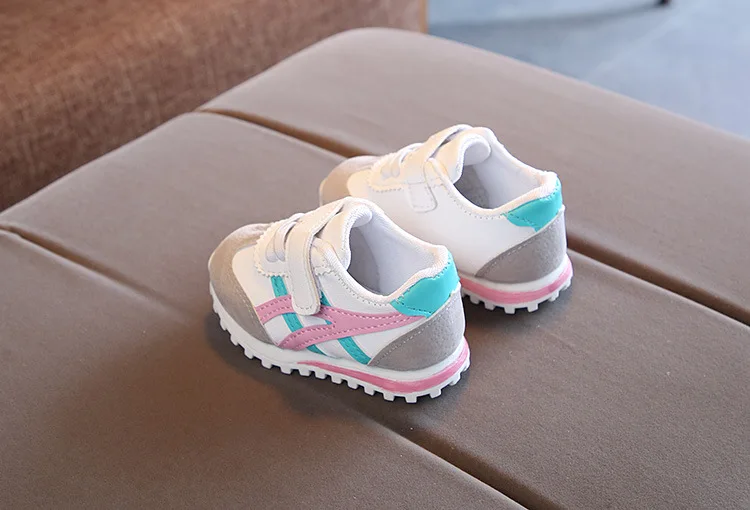 Chaussures antidérapant Garçons et filles de Sport Chaussures De Mode HTB1ghlsXjvuK1Rjy0Faq6x2aVXaO