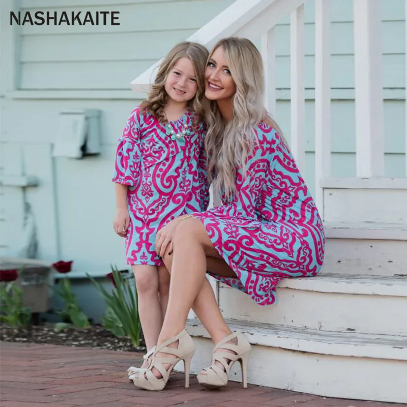 NASHAKAITE mother and daughter clothes Geometric Print Autumn Dress mother daughter dresses mom and daughter matching clothes
NASHAKAITE mother and daughter clothes Geometric Print Autumn Dress mother daughter dresses mom and daughter matching clothes