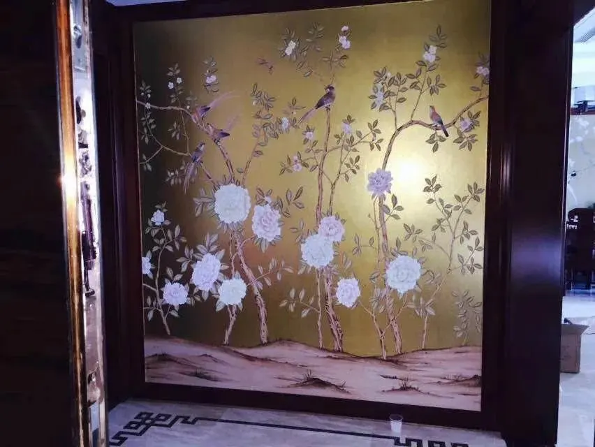 Luxurious customized Hand-painted Gold foil wallpaper painting flower with birds wallcovering many pattern/background optional
Luxurious customized Hand-painted Gold foil wallpaper painting flower with birds wallcovering many pattern/background optional