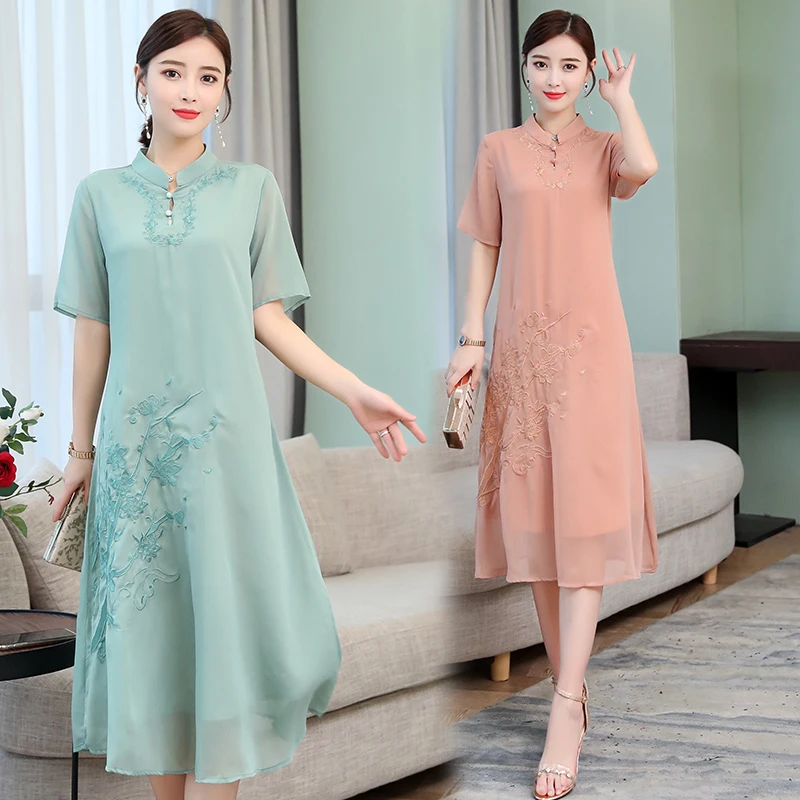 2019 chinese dress qipao cheongsam embroidery chiffon dress chinese traditional half sleeve cheongsam qipao short vestido
2019 chinese dress qipao cheongsam embroidery chiffon dress chinese traditional half sleeve cheongsam qipao short vestido