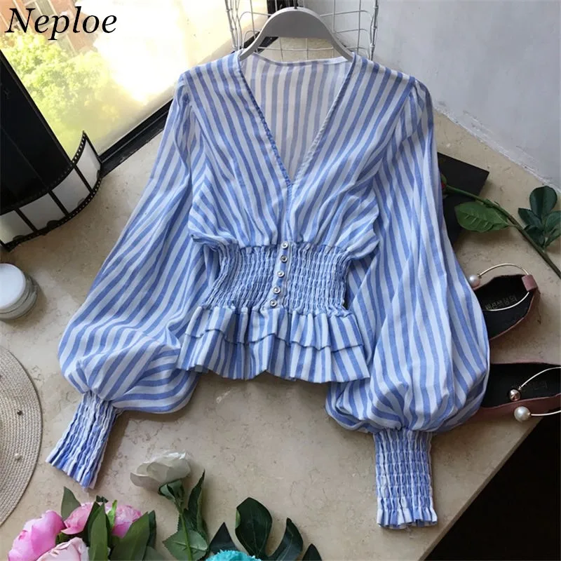 Neploe Navy Stripe V-neck Blouse Lantern Sleeve Elegant Woman Shirt New Waist-controlled Button Design Short Female Tops 37670
Neploe Navy Stripe V-neck Blouse Lantern Sleeve Elegant Woman Shirt New Waist-controlled Button Design Short Female Tops 37670