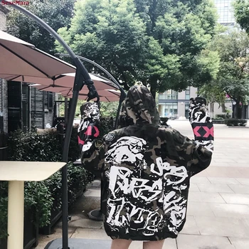 SexeMara fashion The New Autumn And Winter Loose Camouflage printing Patch Hooded jacket free shipping 
SexeMara fashion The New Autumn And Winter Loose Camouflage printing Patch Hooded jacket free shipping