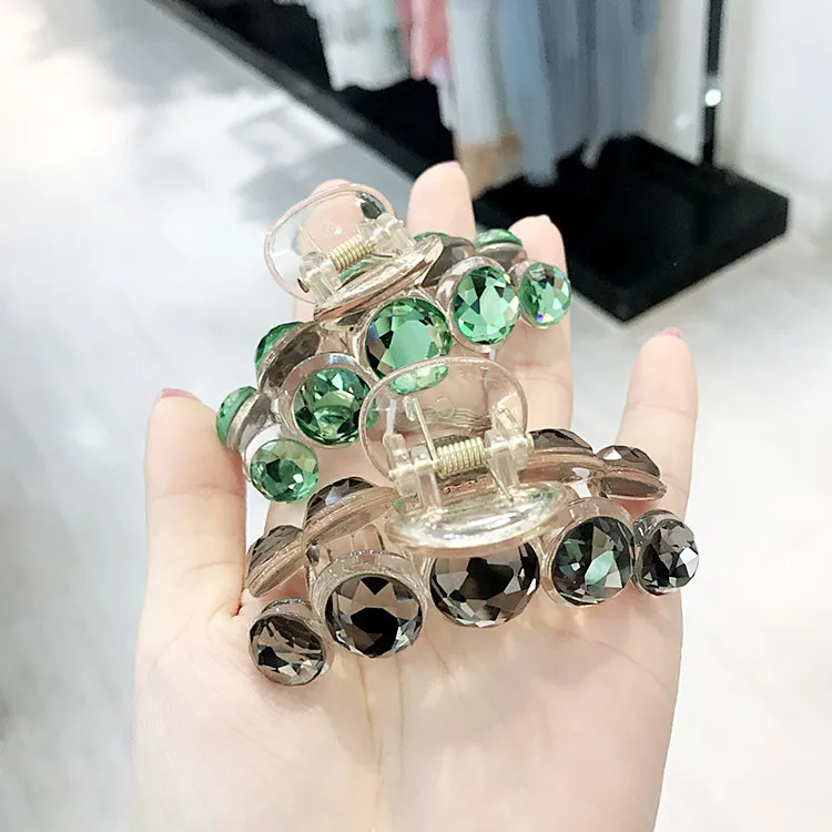 Elegance Crystal Hair Accessories For Girls Flower Hair Claws Cycle Shaped Hairpin Handmade Hair Clips
Elegance Crystal Hair Accessories For Girls Flower Hair Claws Cycle Shaped Hairpin Handmade Hair Clips