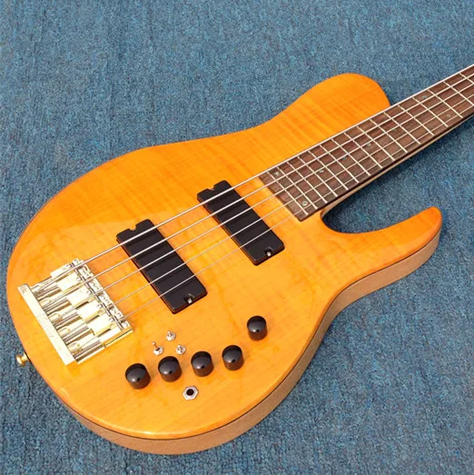 Free shipping Starshine electric guitar Korean factory ASH body flamed maple top 5 strings the color can choose
Free shipping Starshine electric guitar Korean factory ASH body flamed maple top 5 strings the color can choose