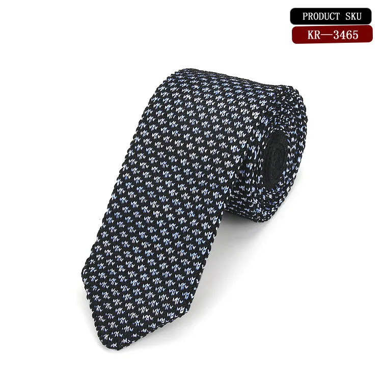 Elegant Hand Made Knitted Silk Tie, Featuring A Silver Pattern Against A Black Background Exquisite Silk Knit Tie Worn Functions
Elegant Hand Made Knitted Silk Tie, Featuring A Silver Pattern Against A Black Background Exquisite Silk Knit Tie Worn Functions