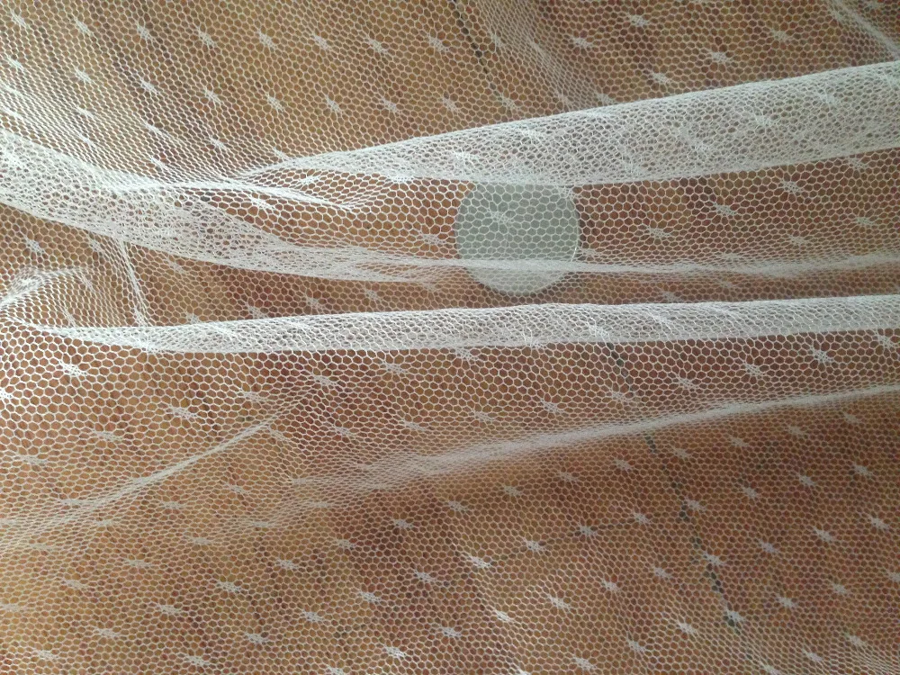 160cm 63" width 5yard ivory dot spot pattern sheer mesh fabric DIY bridal wedding dress,petticoat,ball gown,TUTU bubble skirt
160cm 63" width 5yard ivory dot spot pattern sheer mesh fabric DIY bridal wedding dress,petticoat,ball gown,TUTU bubble skirt