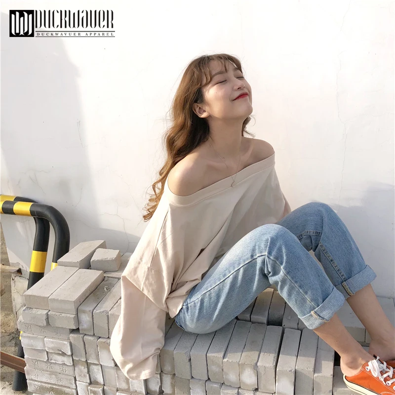 Duckwaver 2019 New Style Fashion Women's Solid Slash Neck Tshirt Batwing Sleeve Autumn Baggy Top Ladies Off Shoulder T Shirt
Duckwaver 2019 New Style Fashion Women's Solid Slash Neck Tshirt Batwing Sleeve Autumn Baggy Top Ladies Off Shoulder T Shirt