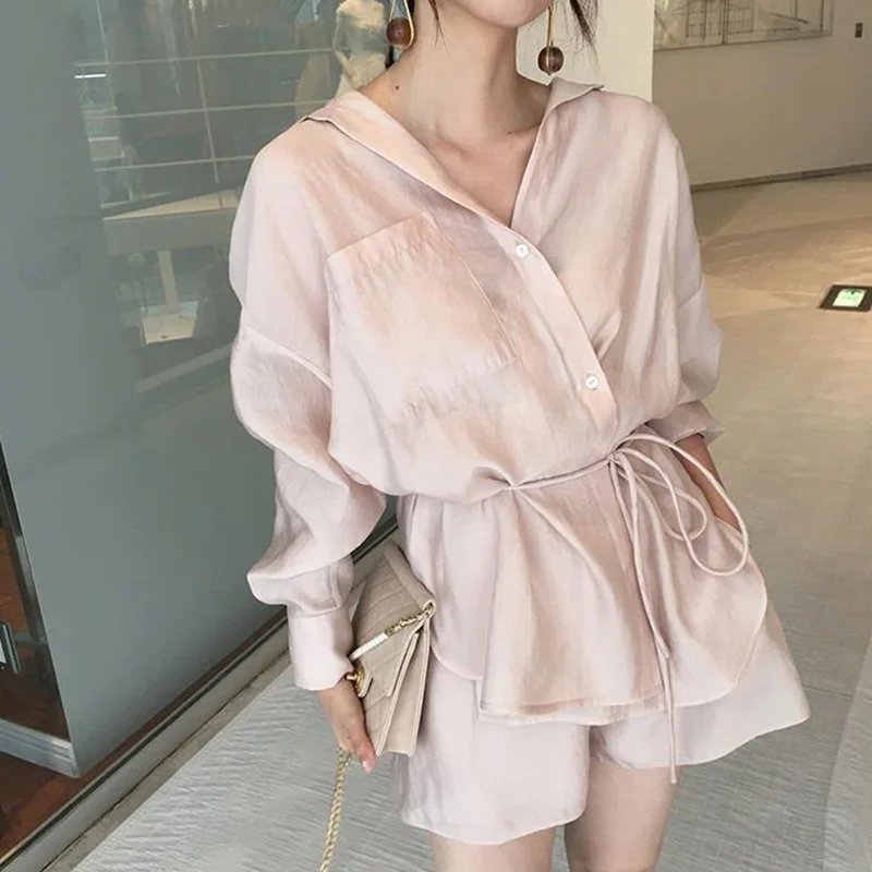 Summer Women pant suits set Lace up two piece set long sleeve shirt Ice Silk Smooth Casual Solid Color Office lady shorts set
Summer Women pant suits set Lace up two piece set long sleeve shirt Ice Silk Smooth Casual Solid Color Office lady shorts set