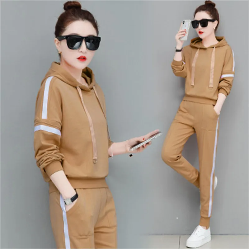2019 spring autumn women loose large size hooded sport suit fashion sports suit female casual women sport set two sets of tide
2019 spring autumn women loose large size hooded sport suit fashion sports suit female casual women sport set two sets of tide