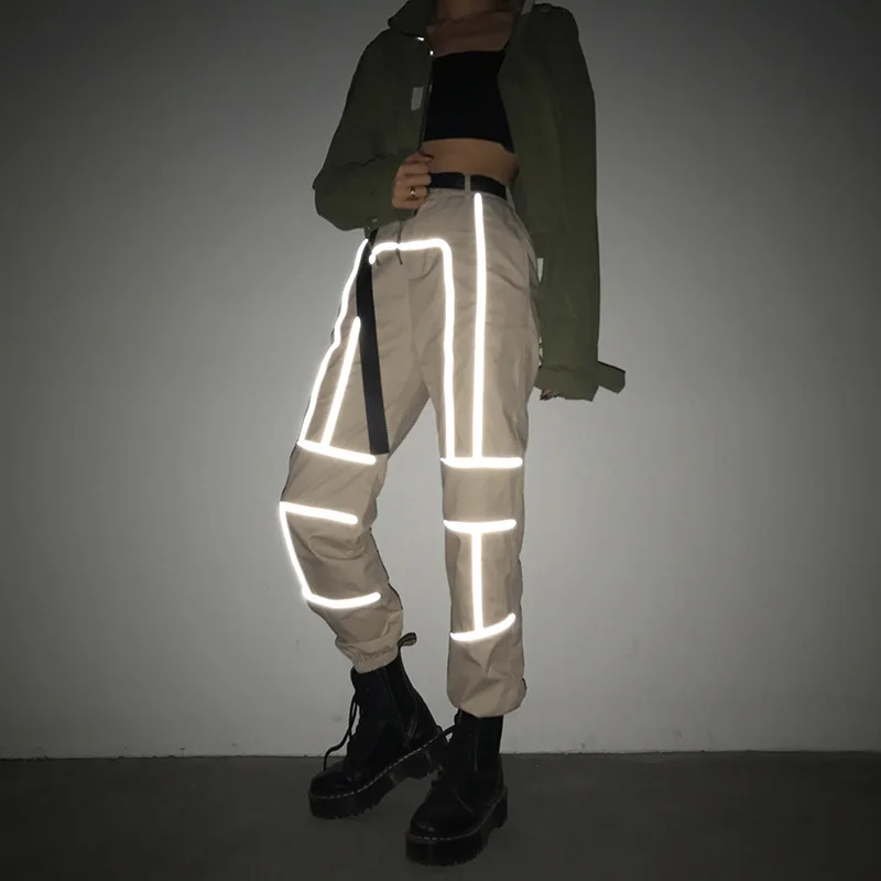 2019 hot New Summer streetwear high waist women's bottoming loose reflective strips harem pants women's pants with belt
2019 hot New Summer streetwear high waist women's bottoming loose reflective strips harem pants women's pants with belt