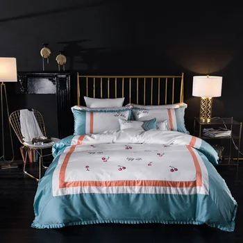 Oriental embroidery Bedding Set king queen size classical Duvet Cover and Pillowcases super soft egyptian cotton Bed Linen
Oriental embroidery Bedding Set king queen size classical Duvet Cover and Pillowcases super soft egyptian cotton Bed Linen