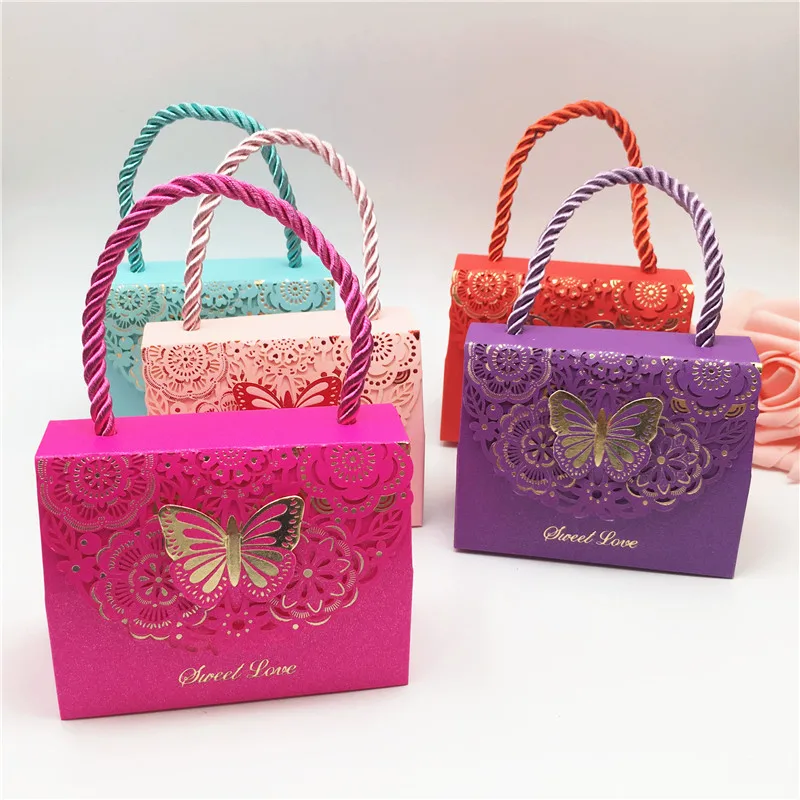 Carved Hollow Butterfly sweet love Wedding Favours Gift Boxes candy Bag for Party Decoration/Event Party Supplies
Carved Hollow Butterfly sweet love Wedding Favours Gift Boxes candy Bag for Party Decoration/Event Party Supplies