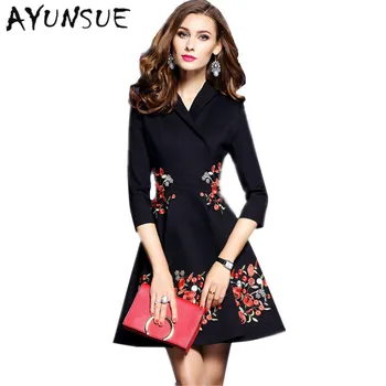High Quality Fashion Embroidery Black Dress Three Quarter Sleeve Spring Women Elegant Dress Plus Size 4XL Slim Vestidos FYY426
High Quality Fashion Embroidery Black Dress Three Quarter Sleeve Spring Women Elegant Dress Plus Size 4XL Slim Vestidos FYY426