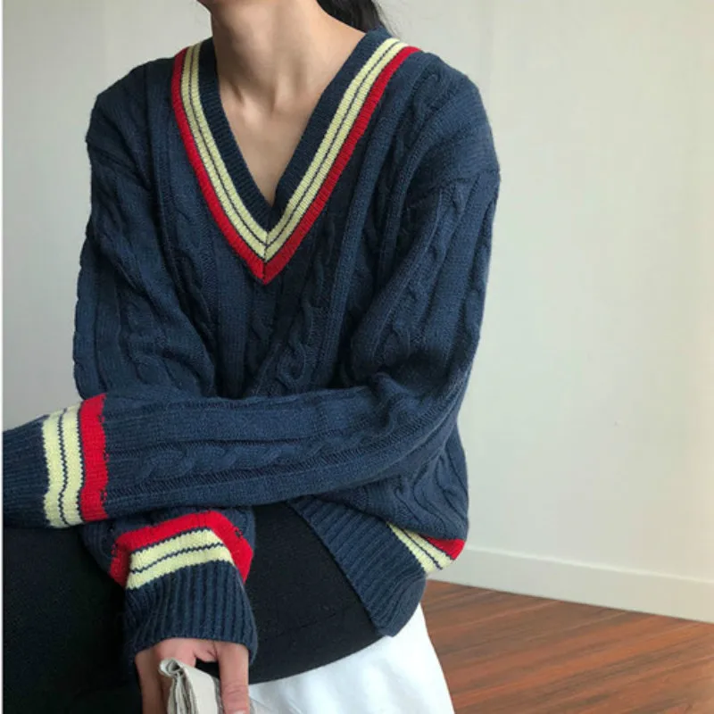 Women Winter V Neck Twist Sweater Striped Pullovers V-neck Jumper Knitted Clothes Plus Size Pull Femme Hiver 2018 Sueter Mujer
Women Winter V Neck Twist Sweater Striped Pullovers V-neck Jumper Knitted Clothes Plus Size Pull Femme Hiver 2018 Sueter Mujer