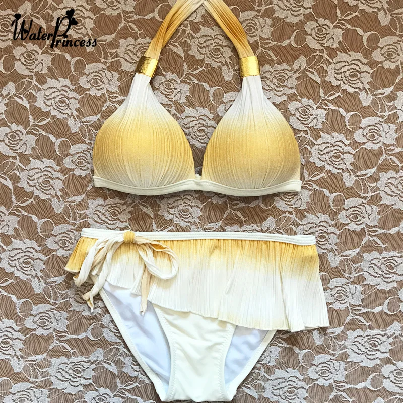 2019 Golden Gradient Color Women Padding Push Up Bikinis Halter Strappy Bandage Swimwear Swimsuit Biquini Ladies Bathing Suit
2019 Golden Gradient Color Women Padding Push Up Bikinis Halter Strappy Bandage Swimwear Swimsuit Biquini Ladies Bathing Suit