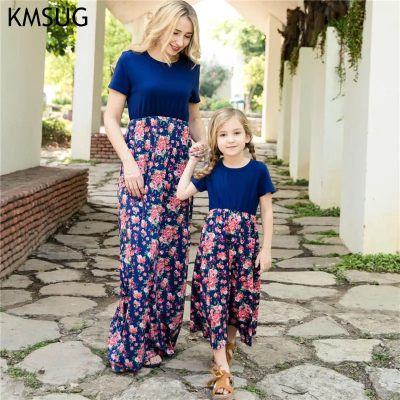 Mother daughter dresses cotton Floral Long Dress Mother and daughter clothes Mom and daughter dress Family Matching Clothes D041
Mother daughter dresses cotton Floral Long Dress Mother and daughter clothes Mom and daughter dress Family Matching Clothes D041