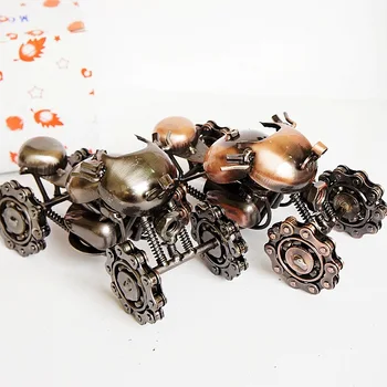 17*7*9CM Decoration Crafts Figurines Miniatures Home Decoration Accessories Snowmobile With Rotatable Wheel Model
17*7*9CM Decoration Crafts Figurines Miniatures Home Decoration Accessories Snowmobile With Rotatable Wheel Model