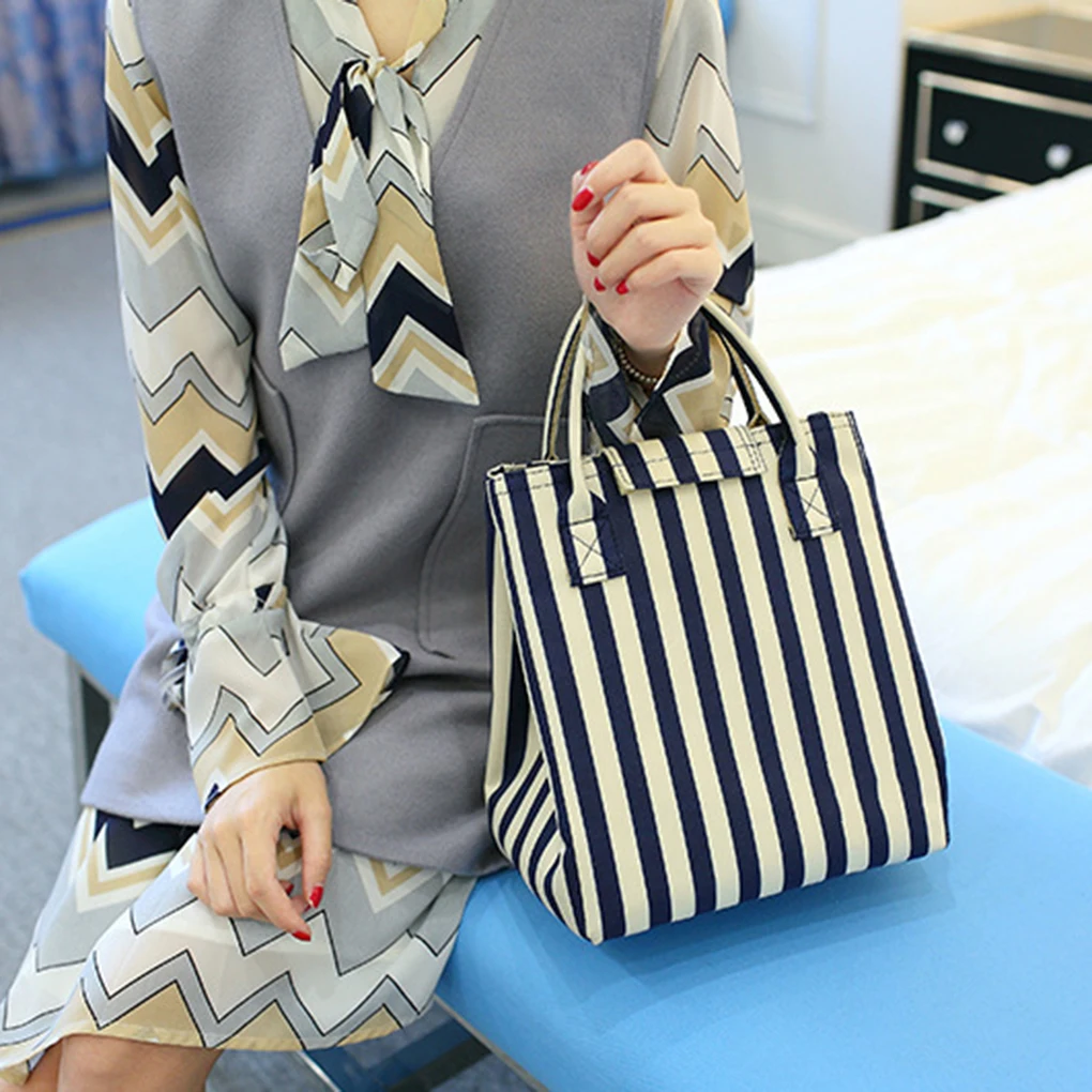Reusable Thermal Lunch Tote Bag Stripe Cooler Bag Insulated Lunch Box Picnic Pouch Women Men School Cooler
Reusable Thermal Lunch Tote Bag Stripe Cooler Bag Insulated Lunch Box Picnic Pouch Women Men School Cooler
