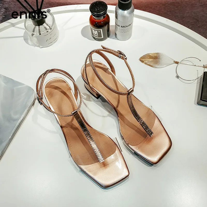 ENNIS 2019 Clear Patent Sandals Women T Strap Sandals Med Heel Shoes Gold Red Black Summer Sandals Transparent Ladies New S946
ENNIS 2019 Clear Patent Sandals Women T Strap Sandals Med Heel Shoes Gold Red Black Summer Sandals Transparent Ladies New S946