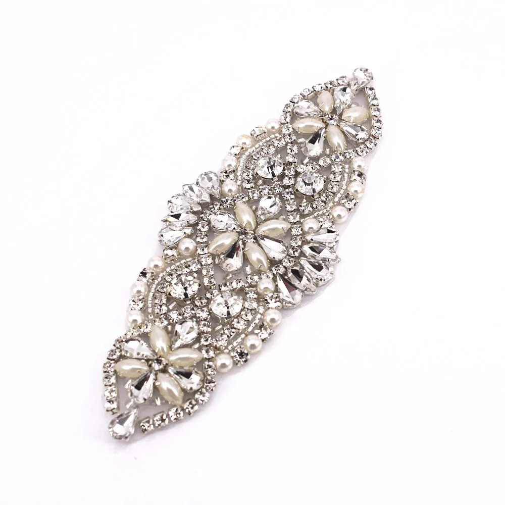 13*5.5CM (1pcs) Handmade Beaded Bridal Sash Rhinestone Applique for Garments Wedding Dress
13*5.5CM (1pcs) Handmade Beaded Bridal Sash Rhinestone Applique for Garments Wedding Dress