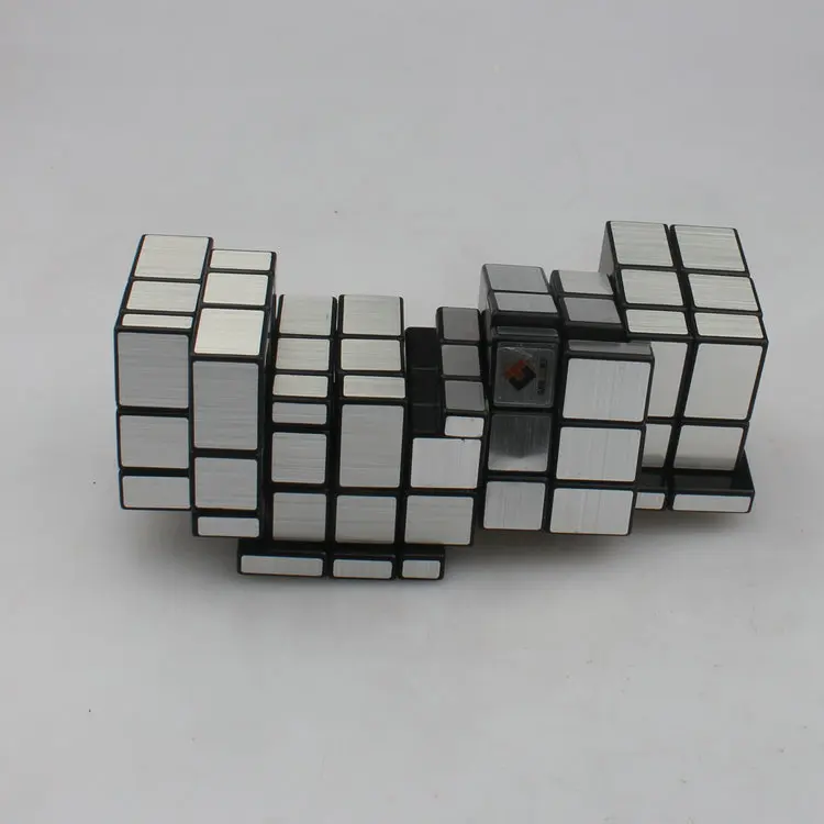 2666321674_1742542577