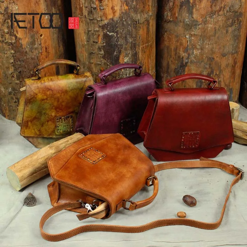 AETOO 2018 new retro first layer cowhide leather zipper three-dimensional fashion handbag diagonal shoulder bag female
AETOO 2018 new retro first layer cowhide leather zipper three-dimensional fashion handbag diagonal shoulder bag female