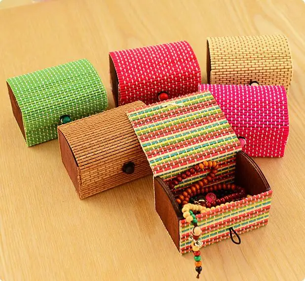 Fashion Ring Necklace Earrings Bamboo Wooden Jewelry Storage Boxes Cosmetic Hot Selling Storage Container
Fashion Ring Necklace Earrings Bamboo Wooden Jewelry Storage Boxes Cosmetic Hot Selling Storage Container