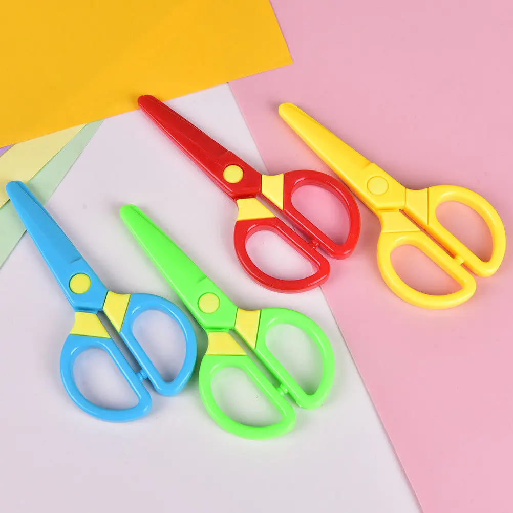Mini Safety Round Head Plastic Scissors Student Kids Paper Cutting Minions Supplies for Kindergarten School 125mm*60mm
Mini Safety Round Head Plastic Scissors Student Kids Paper Cutting Minions Supplies for Kindergarten School 125mm*60mm