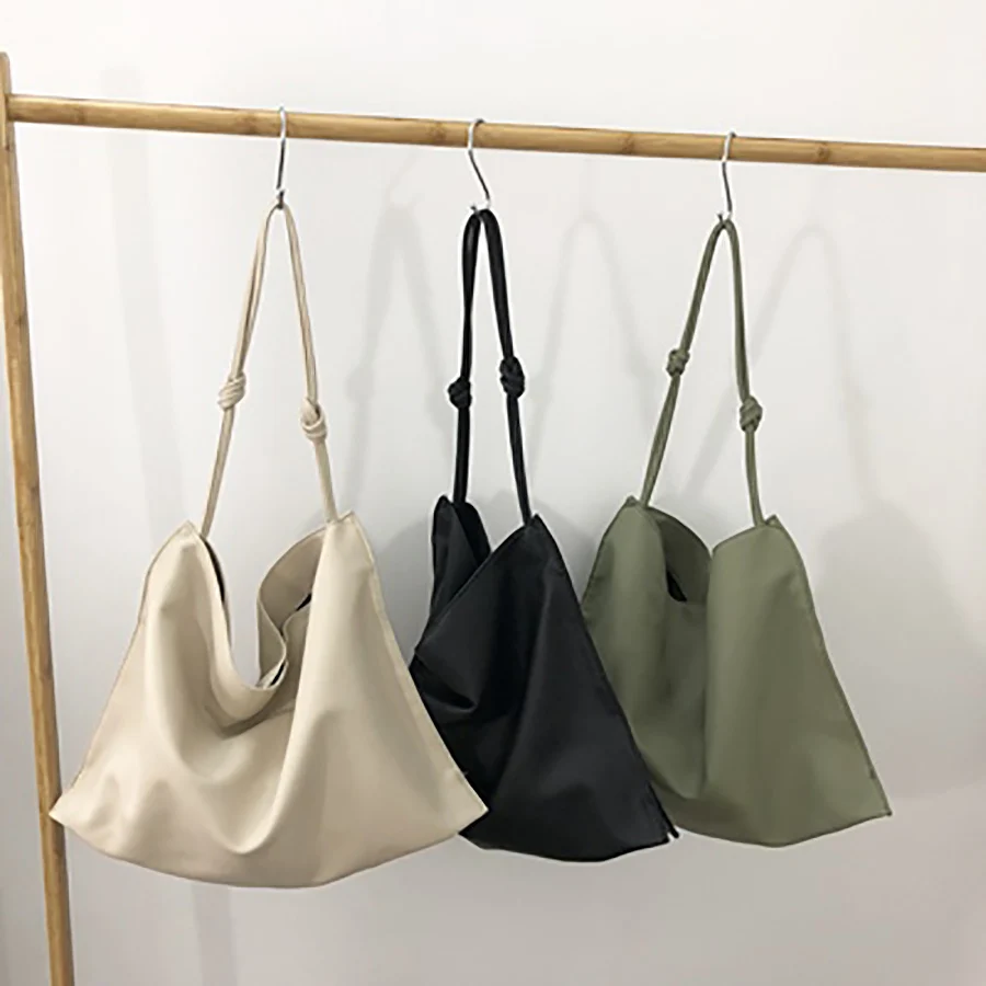 Smooth Large-capacity Shoulder Bags Women Solid Color Crossbody Bag Simple Casual Beach Bags Summer Travel Handbag New 2019
Smooth Large-capacity Shoulder Bags Women Solid Color Crossbody Bag Simple Casual Beach Bags Summer Travel Handbag New 2019