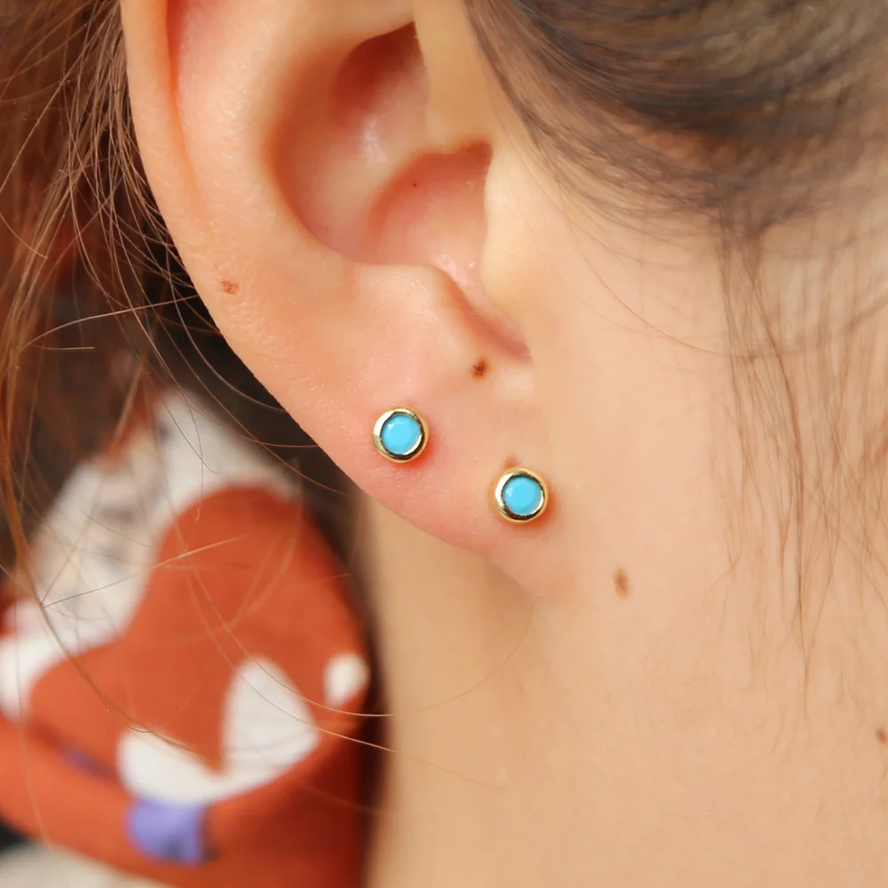 2019 new design 925 Sterling silver anti allergy tiny mini bezel cz turquoises 3mm girl women gift multiple minimal stud earring
2019 new design 925 Sterling silver anti allergy tiny mini bezel cz turquoises 3mm girl women gift multiple minimal stud earring