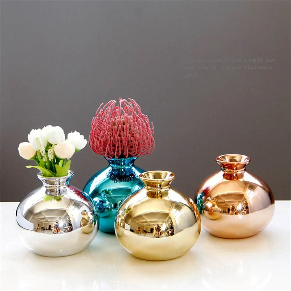 European Electroplating Ceramic Vase Rose Gold Flower Arrangement Chic Mini Bottle Nordic Home Decoration Ornaments Vase
European Electroplating Ceramic Vase Rose Gold Flower Arrangement Chic Mini Bottle Nordic Home Decoration Ornaments Vase