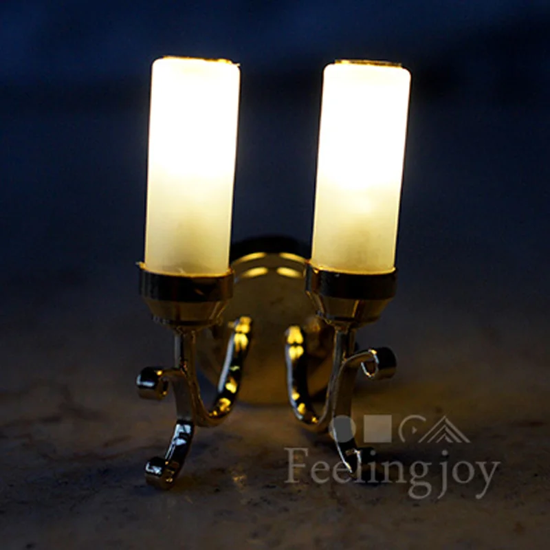 Classic 1:12 Scale Miniature Frosted Glass Double Wall Lamp LED Light Pretend Play Dollhouse Lighting Toy
Classic 1:12 Scale Miniature Frosted Glass Double Wall Lamp LED Light Pretend Play Dollhouse Lighting Toy