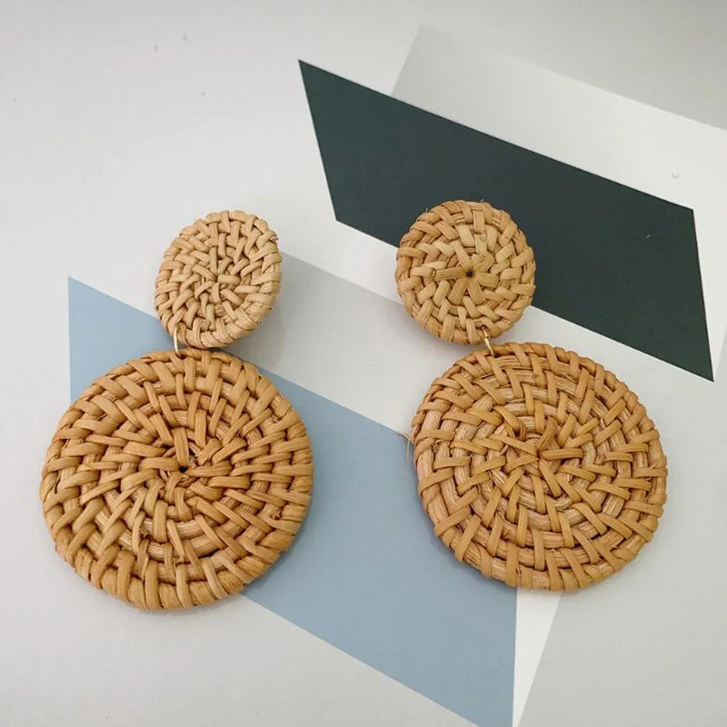 Geometric Drop Korean Dangle Earrings For Women Girls Oversize Round Rattan Knit 2019 New Style Jewelry Summer Beach Accessories
Geometric Drop Korean Dangle Earrings For Women Girls Oversize Round Rattan Knit 2019 New Style Jewelry Summer Beach Accessories