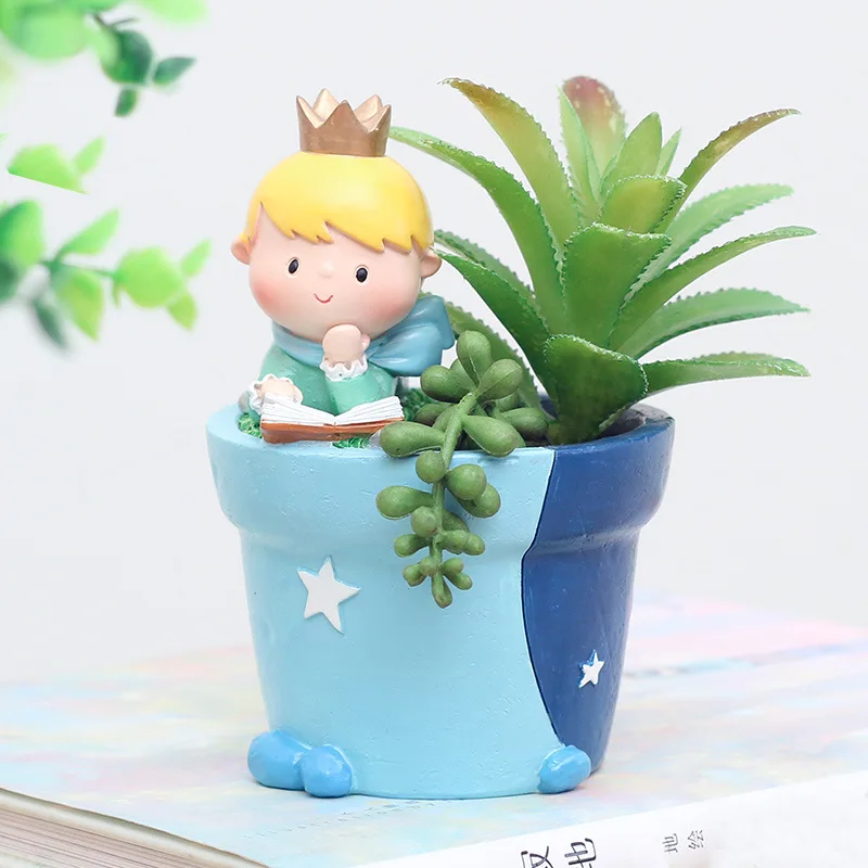 Creative succulent flower pot potted office desktop ornaments vase resin material small prince bedroom living room decoration
Creative succulent flower pot potted office desktop ornaments vase resin material small prince bedroom living room decoration